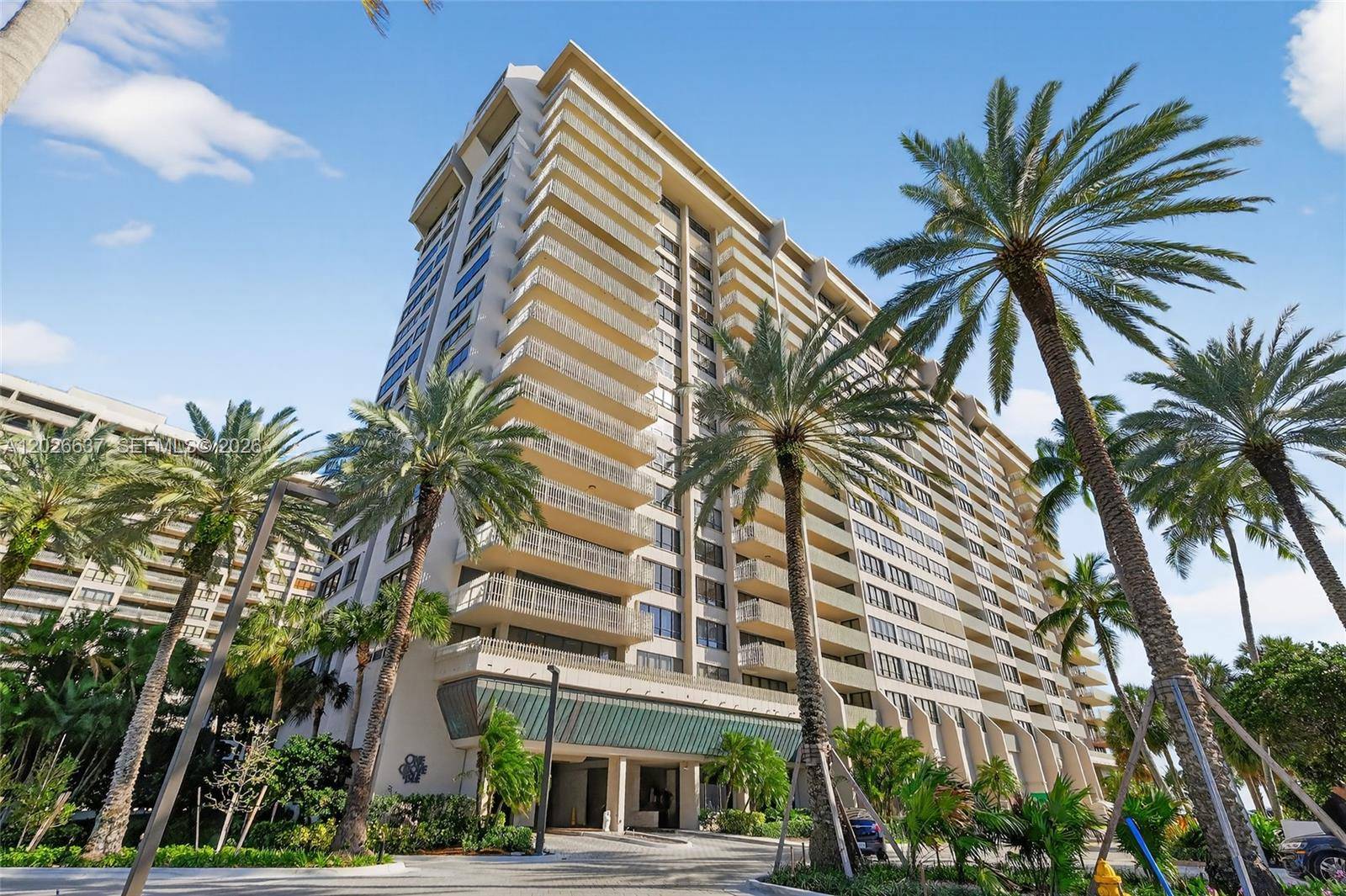 2 Grove Isle DrMiami - GROVE ISLE CONDO,Grove Isle condo unit B1706 - picture