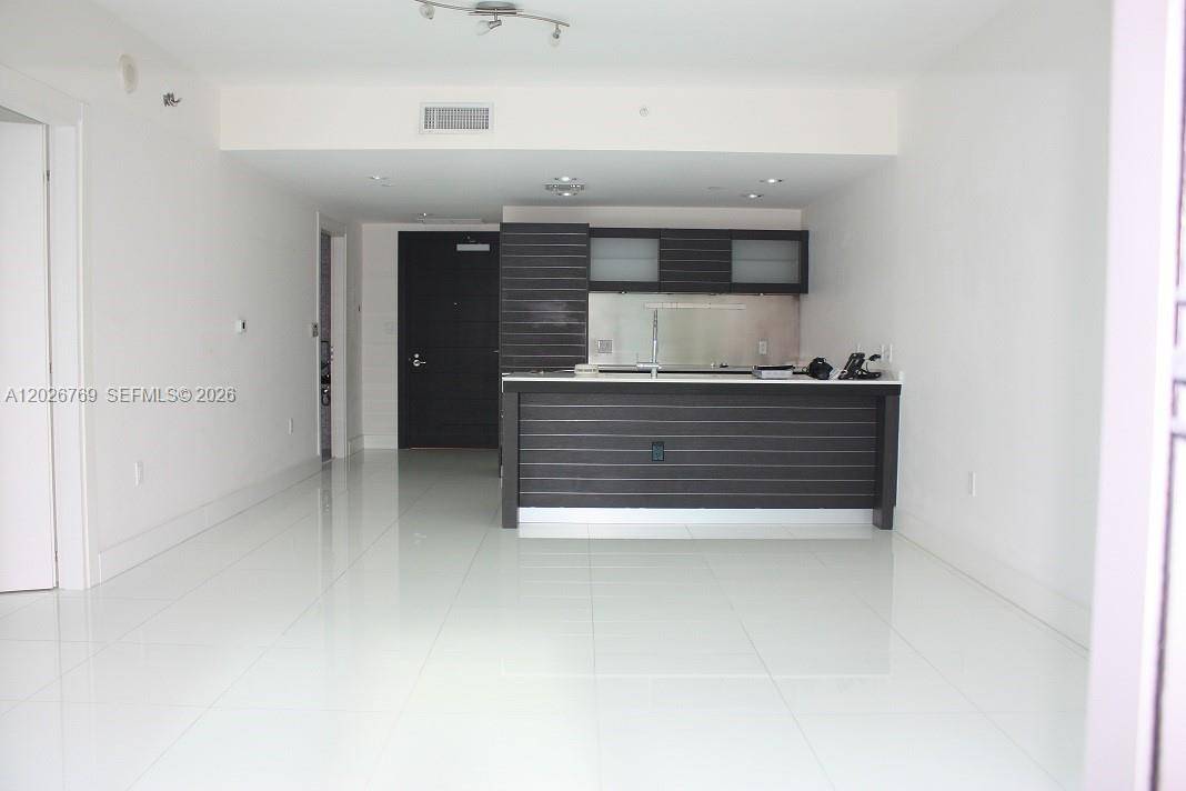 200 Biscayne Boulevard WayMiami - Condo/Co-Op/Annual,Condo condo unit 4211 - picture