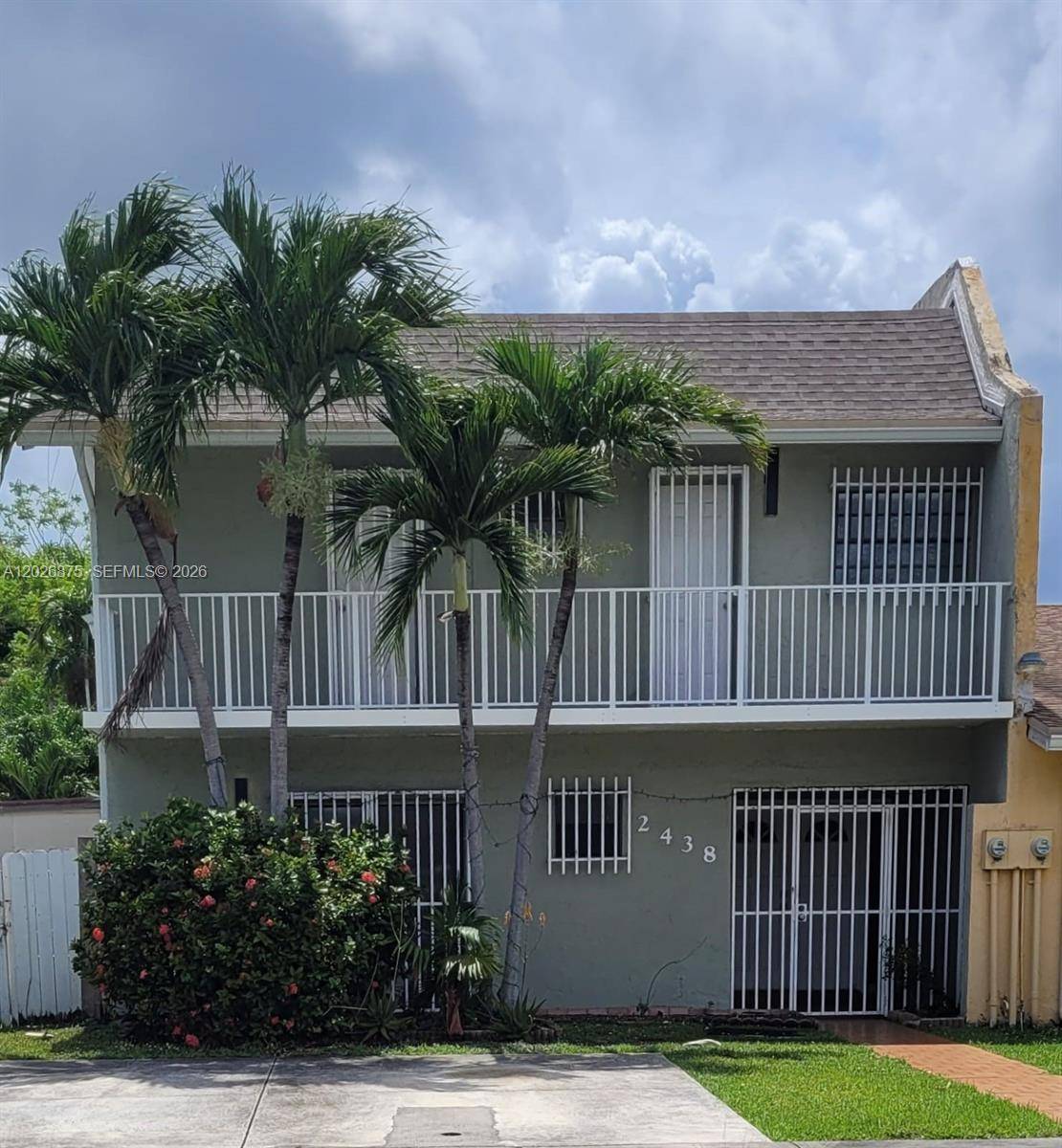 2438 SW 109th CtMiami - picture