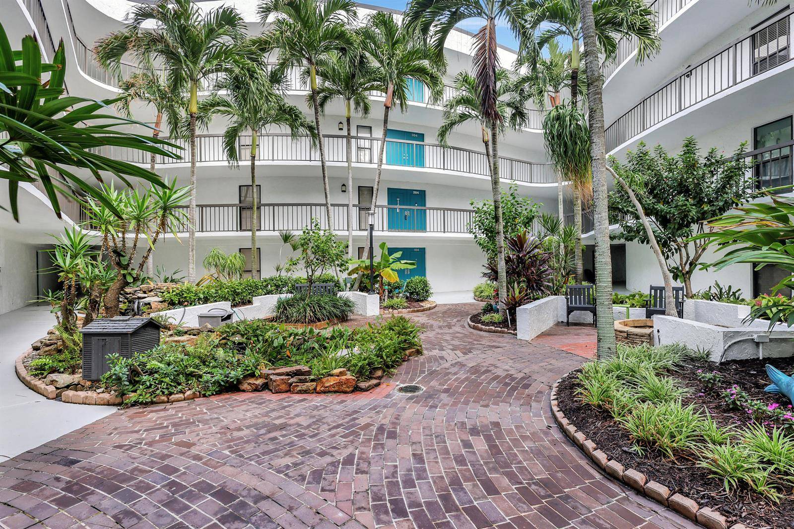 1357 NE OceanStuart - SUNTIDE CONDO,SUNTIDE condo unit 311 - picture