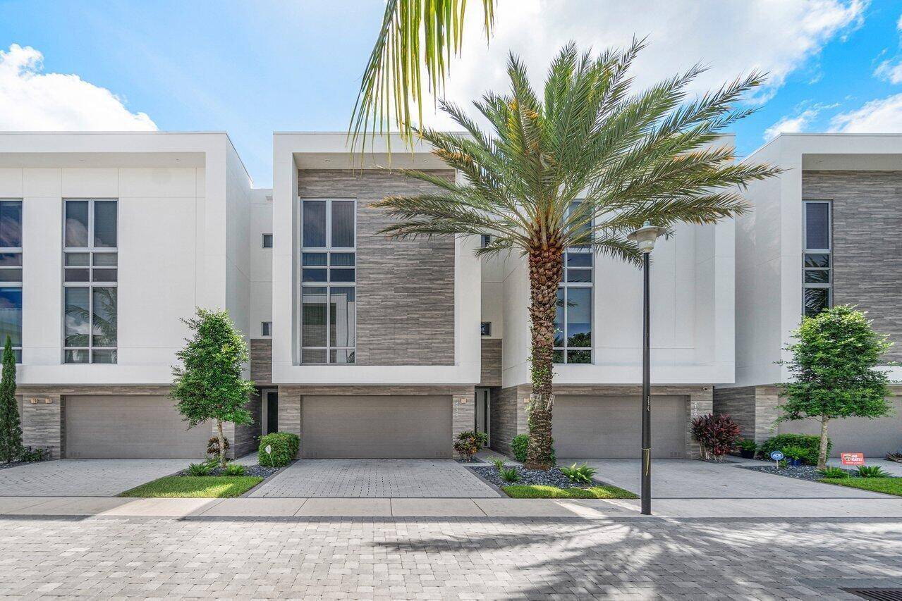 4130 NW 17thBoca Raton - picture