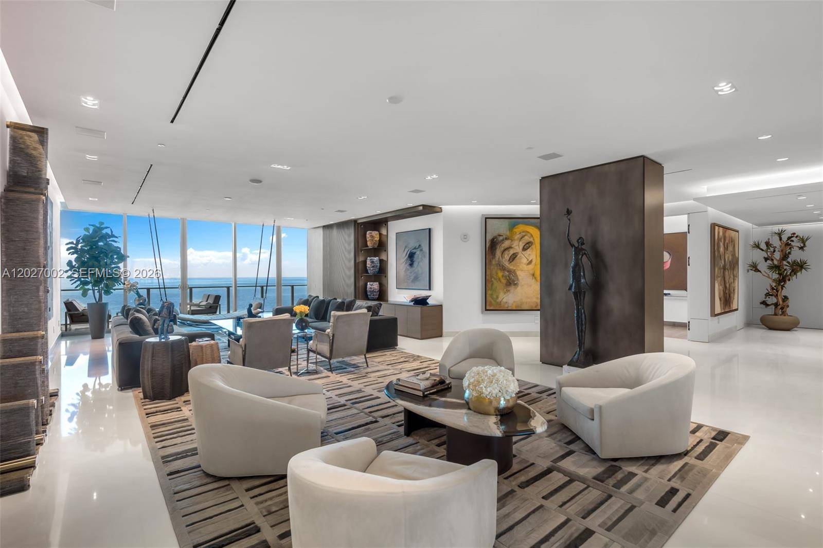 350 Ocean DrKey Biscayne - OCEANA KEY BISCAYNE CONDO condo unit LPH2N - picture