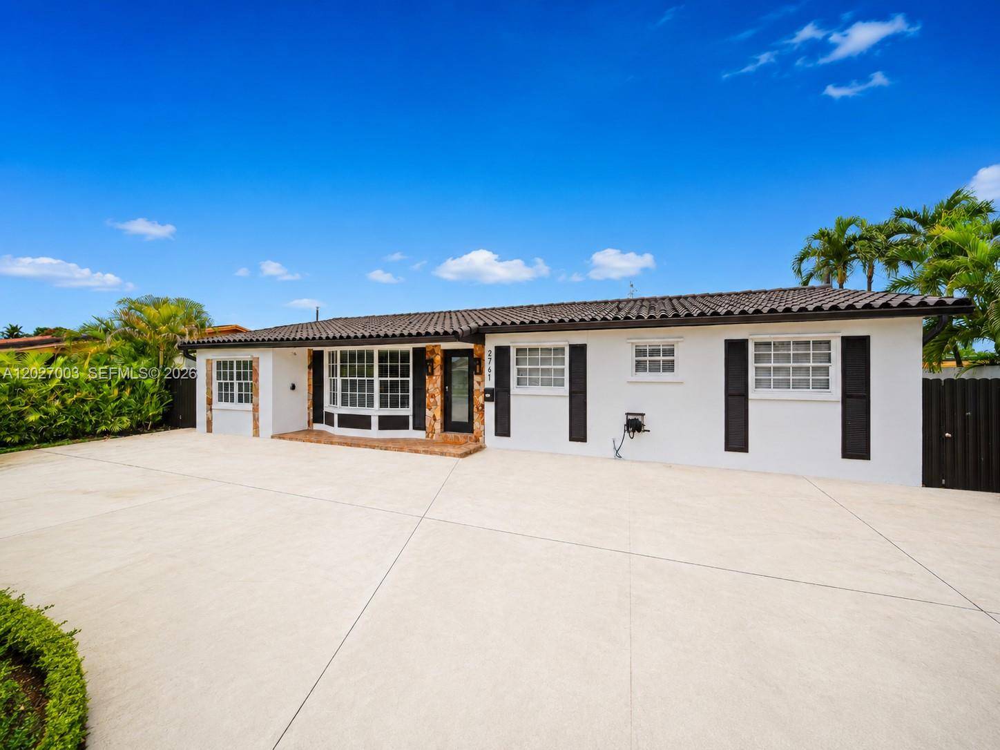 2761 SW 92nd PlMiami - picture