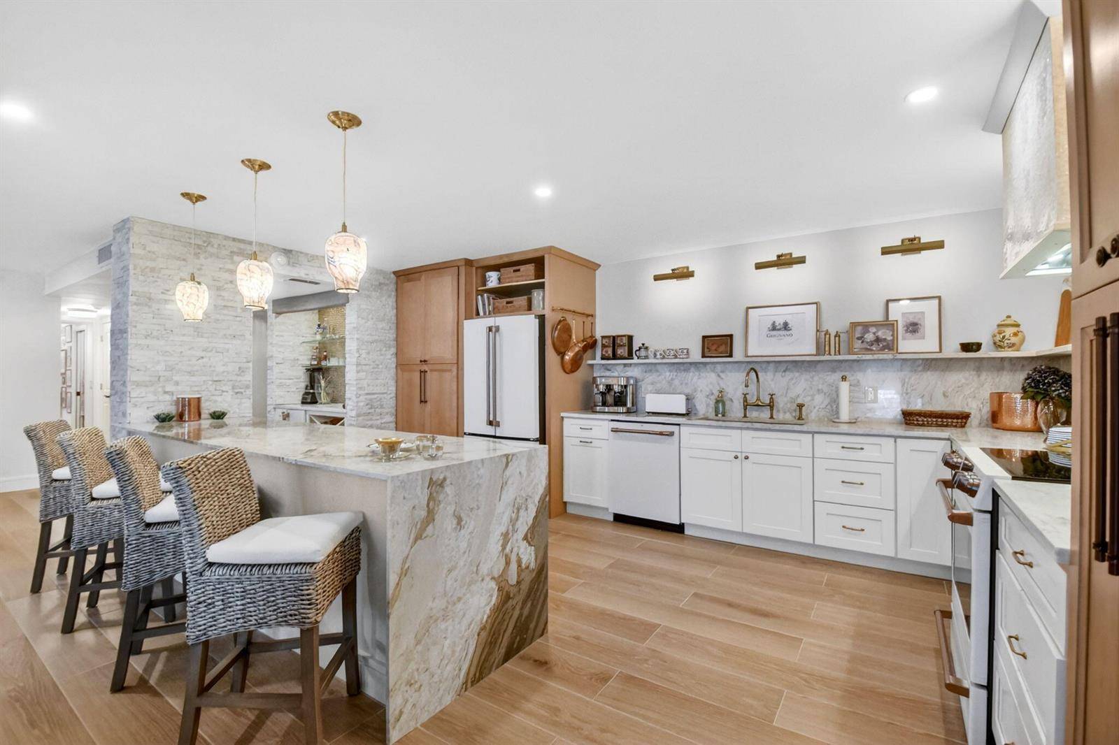 2200 S OceanDelray Beach - COASTAL HOUSE CONDO,Coastal House condo unit 206 - picture