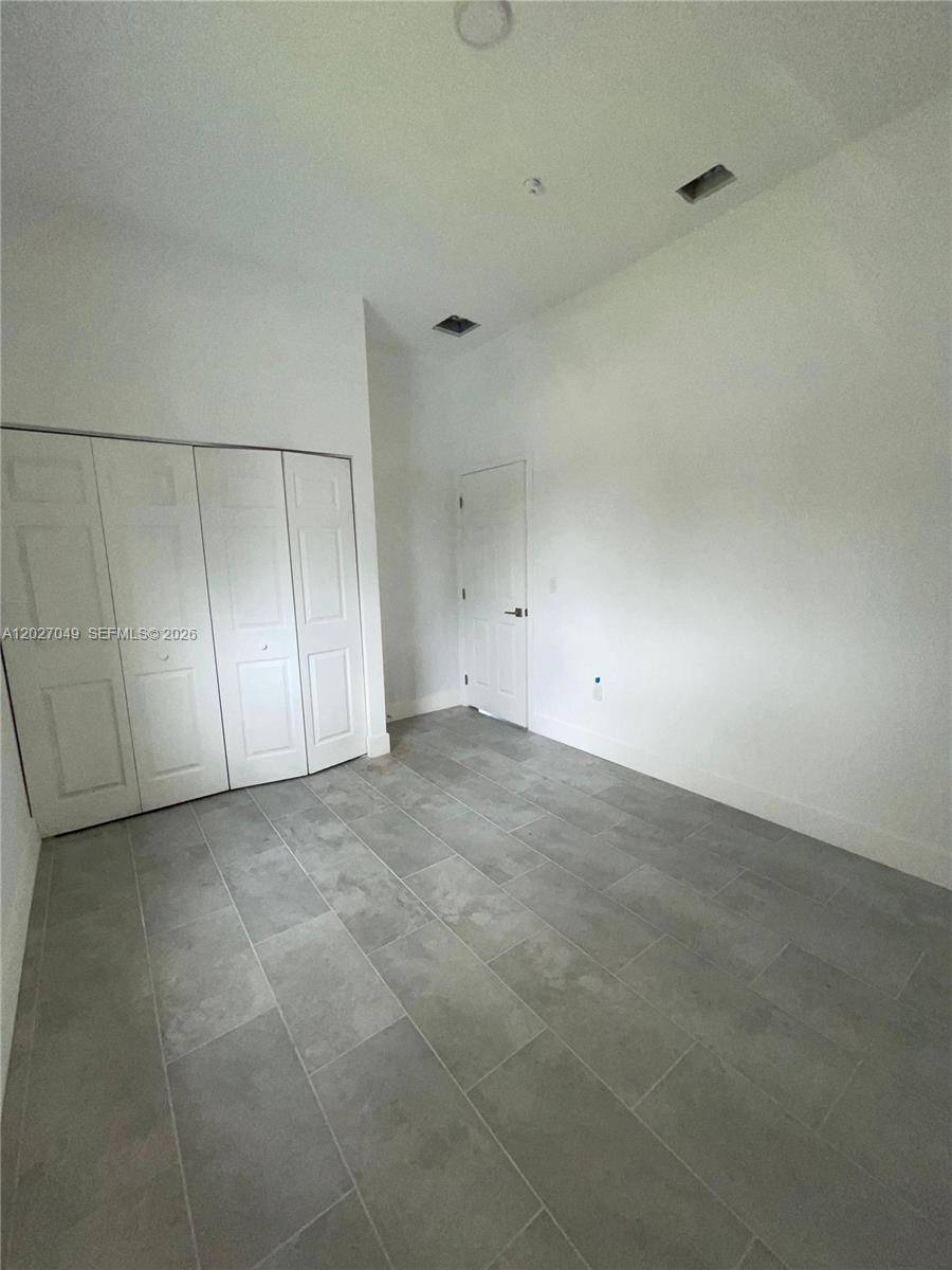 263 NW 58th StMiami - picture
