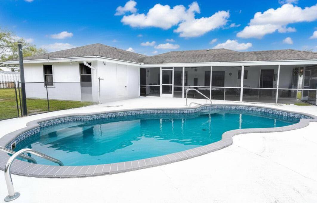 106 SegoviaRoyal Palm Beach - picture