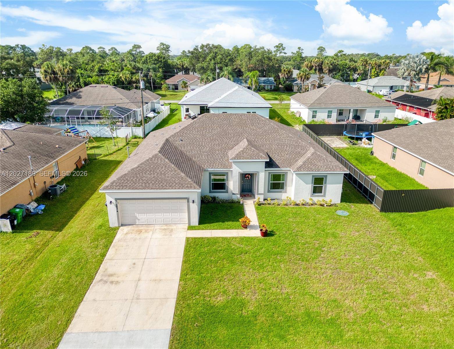 1534 SW Abingdon AvePort St. Lucie - picture