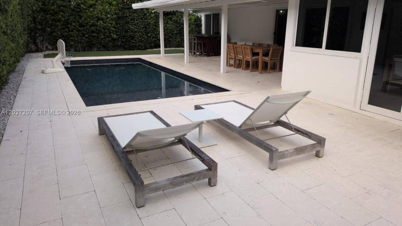 665 Allendale RdKey Biscayne - picture