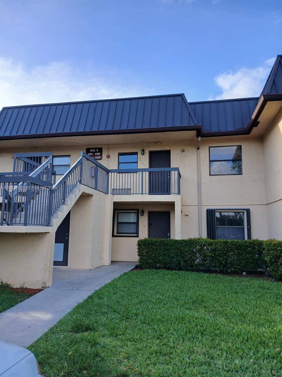 9141 NW 1st CtPembroke Pines - Condo 1-4 Stories,Condo condo unit 204 - picture