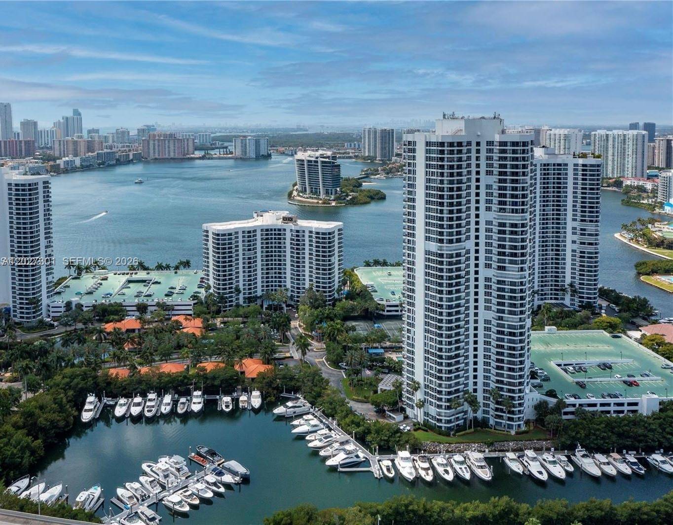 3500 Mystic Pointe DrAventura - MYSTIC POINTE TOWER 400,MYSTIC POINTE condo unit 2003 - picture