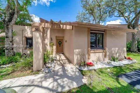 36 Chestnut Cir,Cooper City - Single Family-Annual,House condo unit 36 - picture