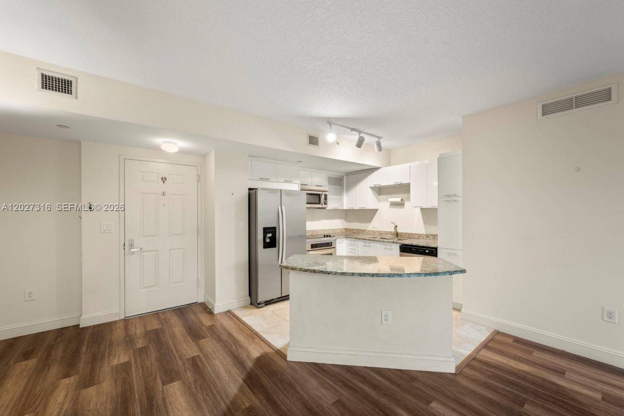 510 NW 84th AvePlantation - Condo 5+ Stories,Condo condo unit 241 - picture