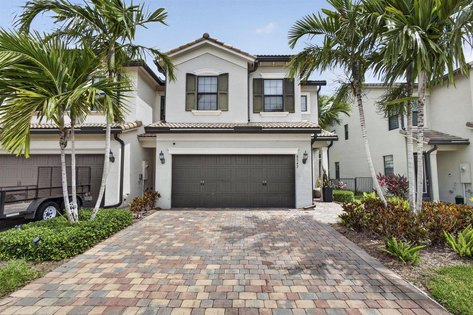 8347 Cadre NoirLake Worth - picture