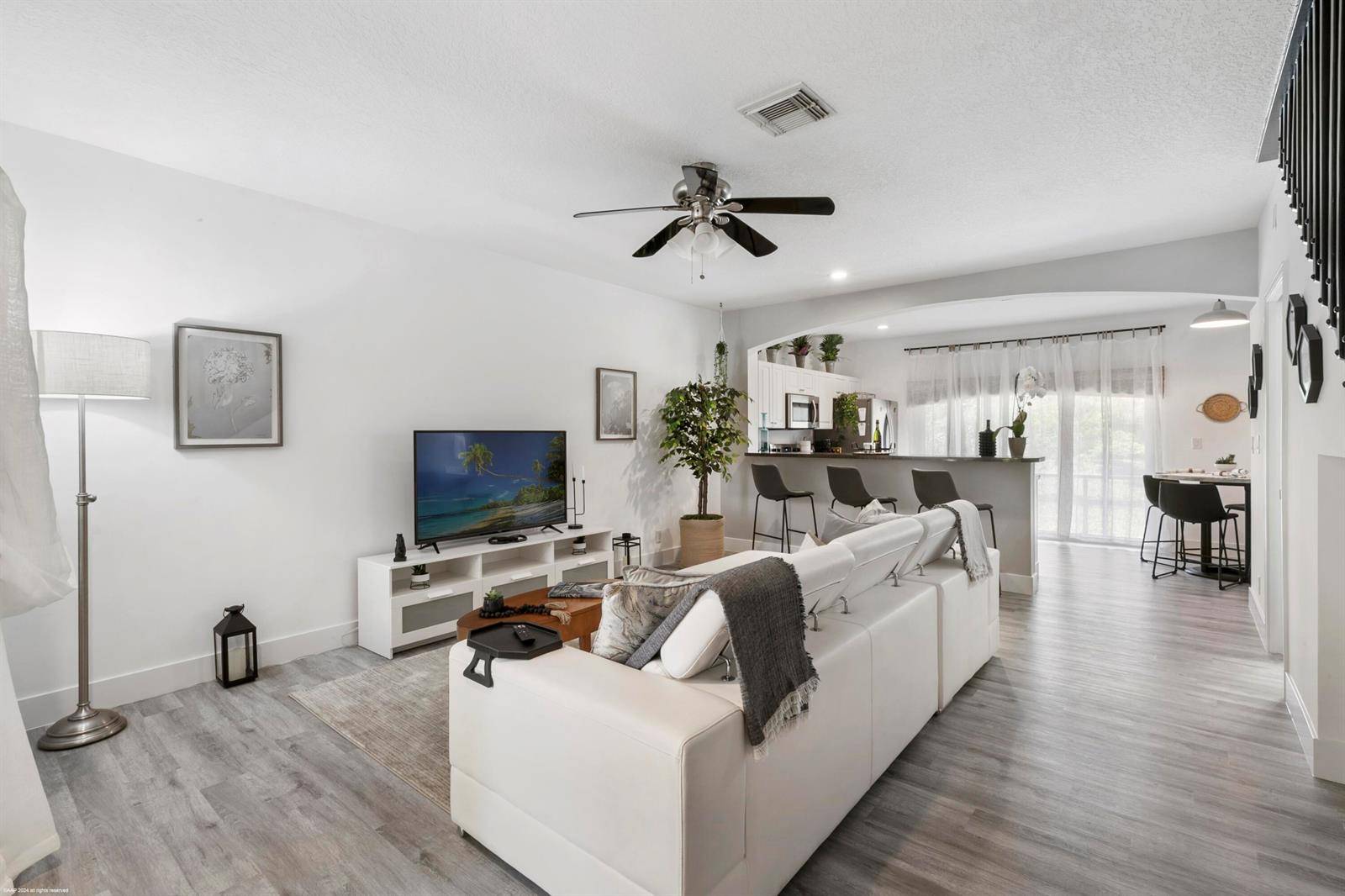 1543 WestchesterWellington - picture