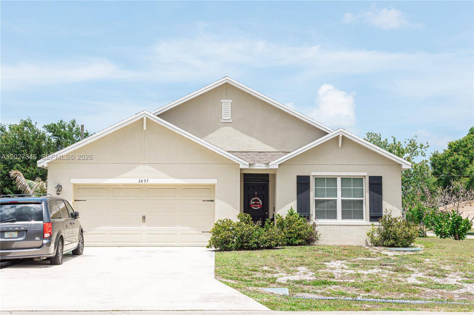 2497 SW Barber LnPort St. Lucie - picture