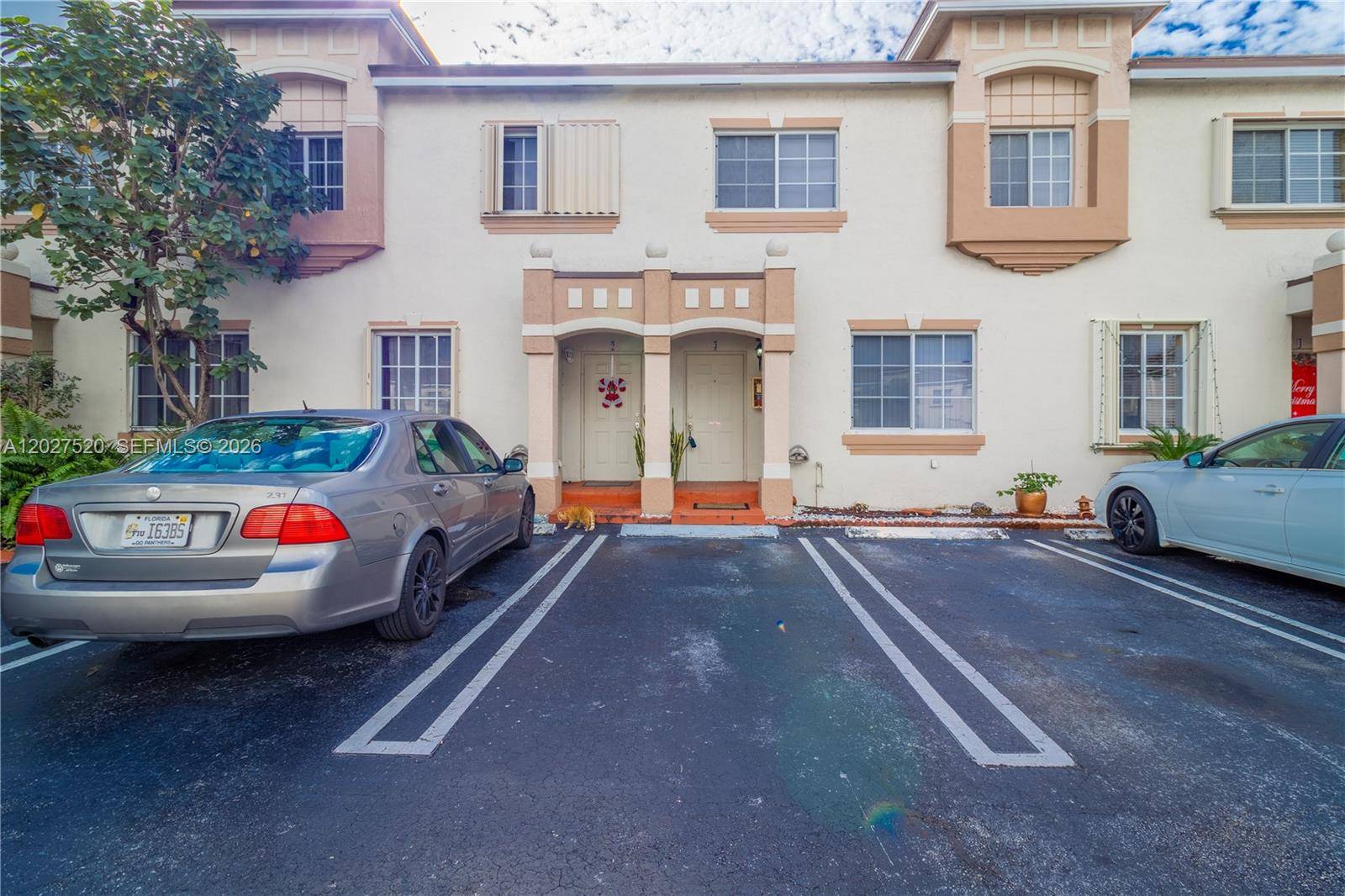 8360 NW 10th StMiami - Townhouse/Villa-Annual,Townhouse condo unit 3C - picture