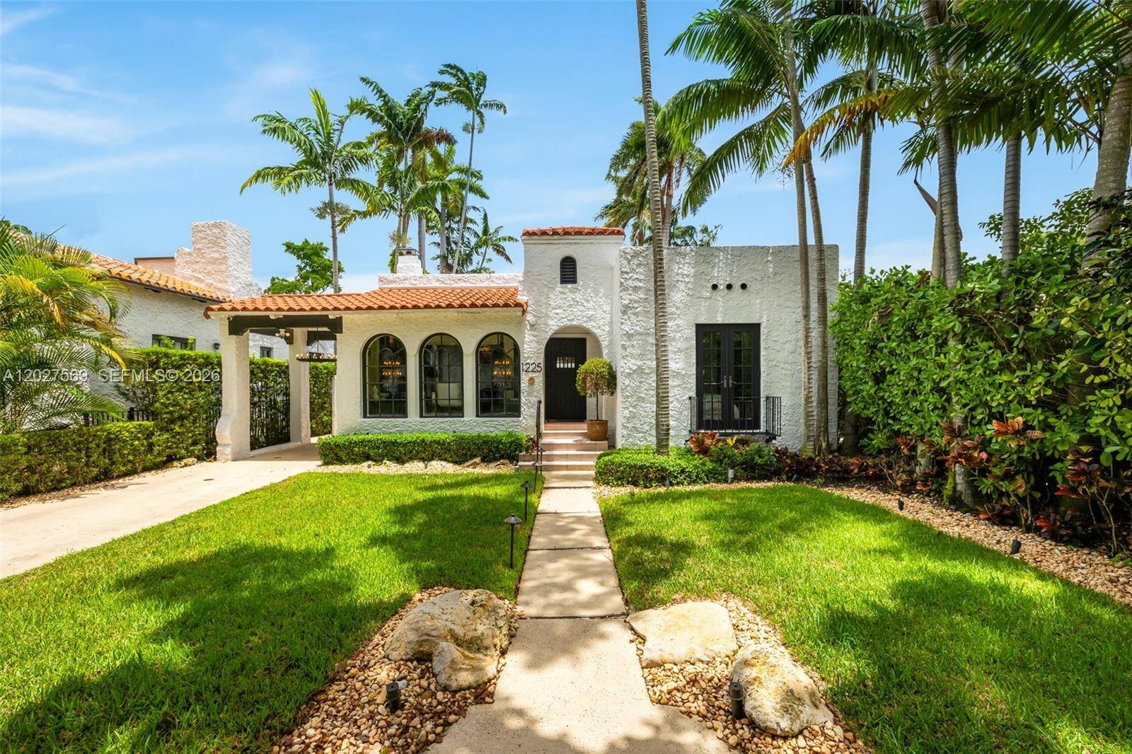 1225 Alhambra CirCoral Gables - picture