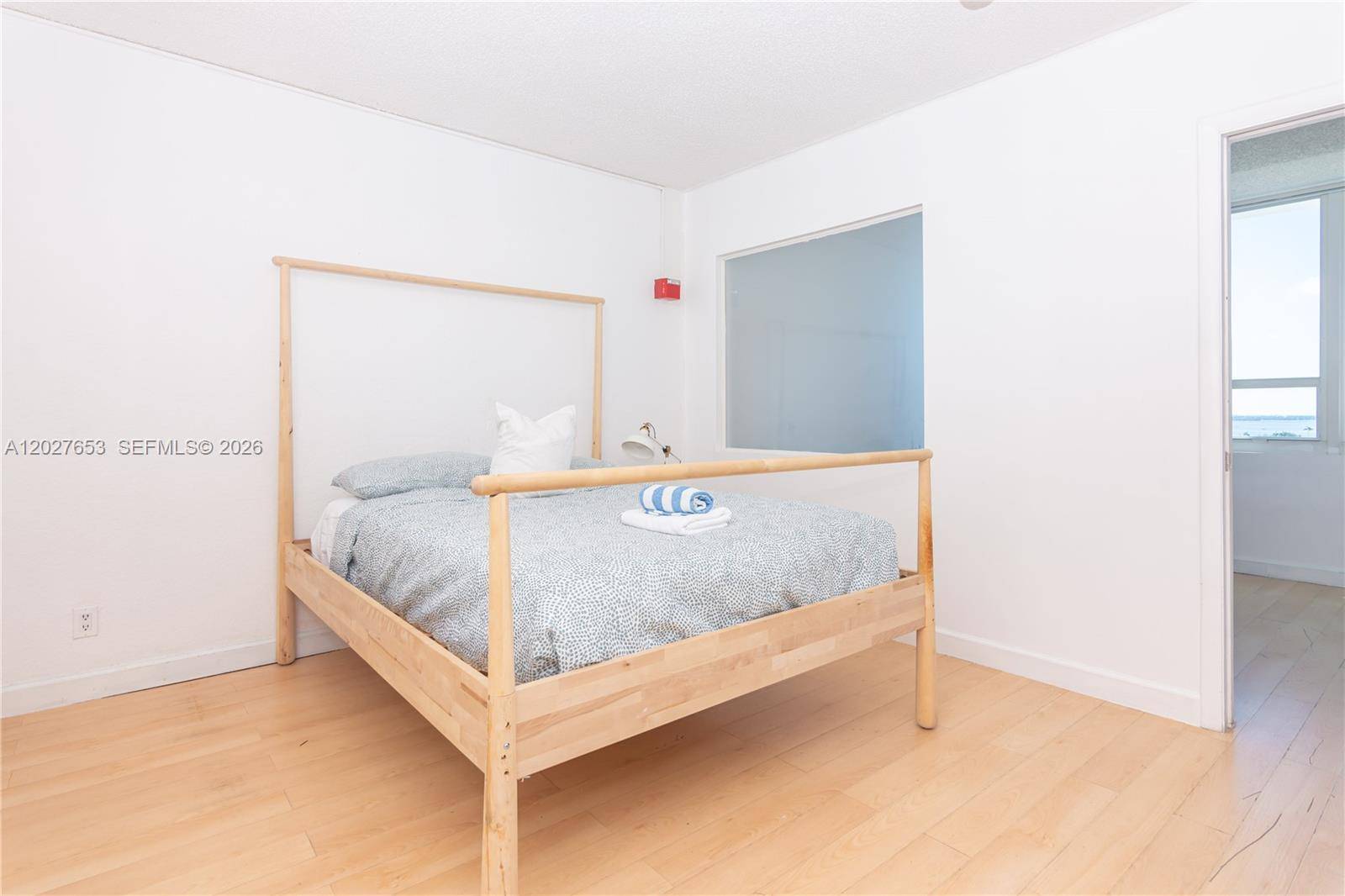 5445 Collins AveMiami Beach - Condo-Hotel,Condo condo unit 1105 - picture