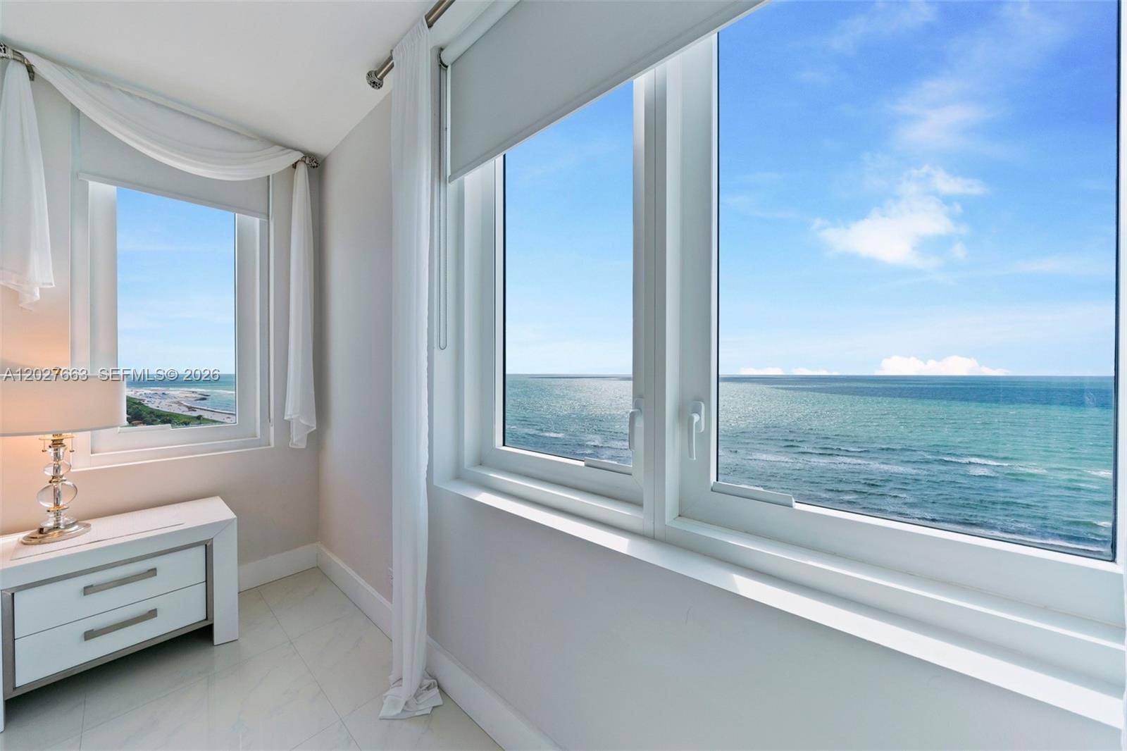2301 Collins AveMiami Beach - Condo/Co-Op/Seasonal,Condo condo unit 1210 - picture