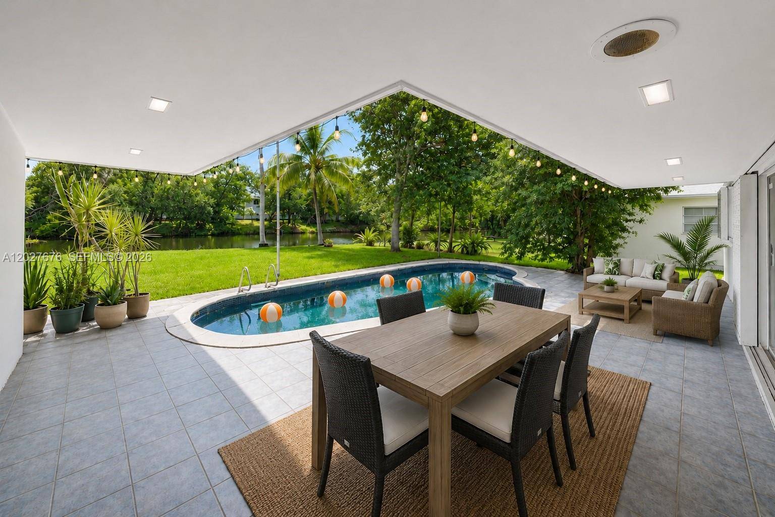 14001 S Biscayne River DrMiami - picture