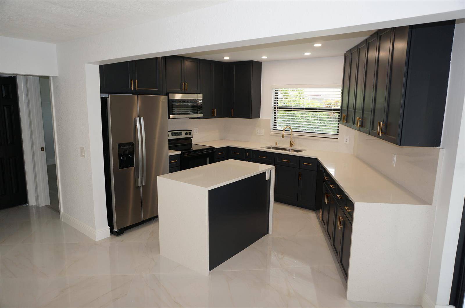 1513 39thWest Palm Beach - picture