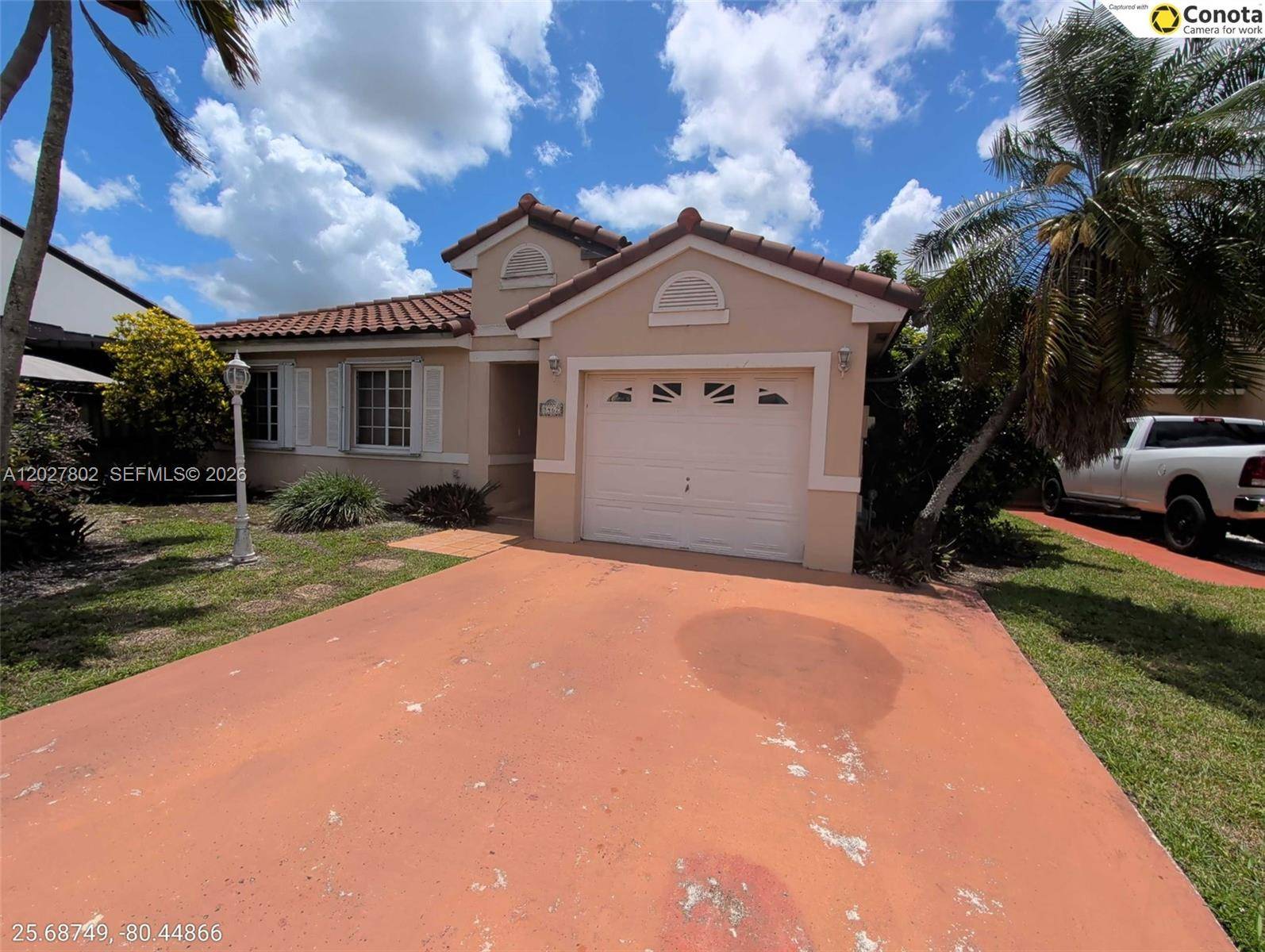 8462 SW 158th CtMiami - picture