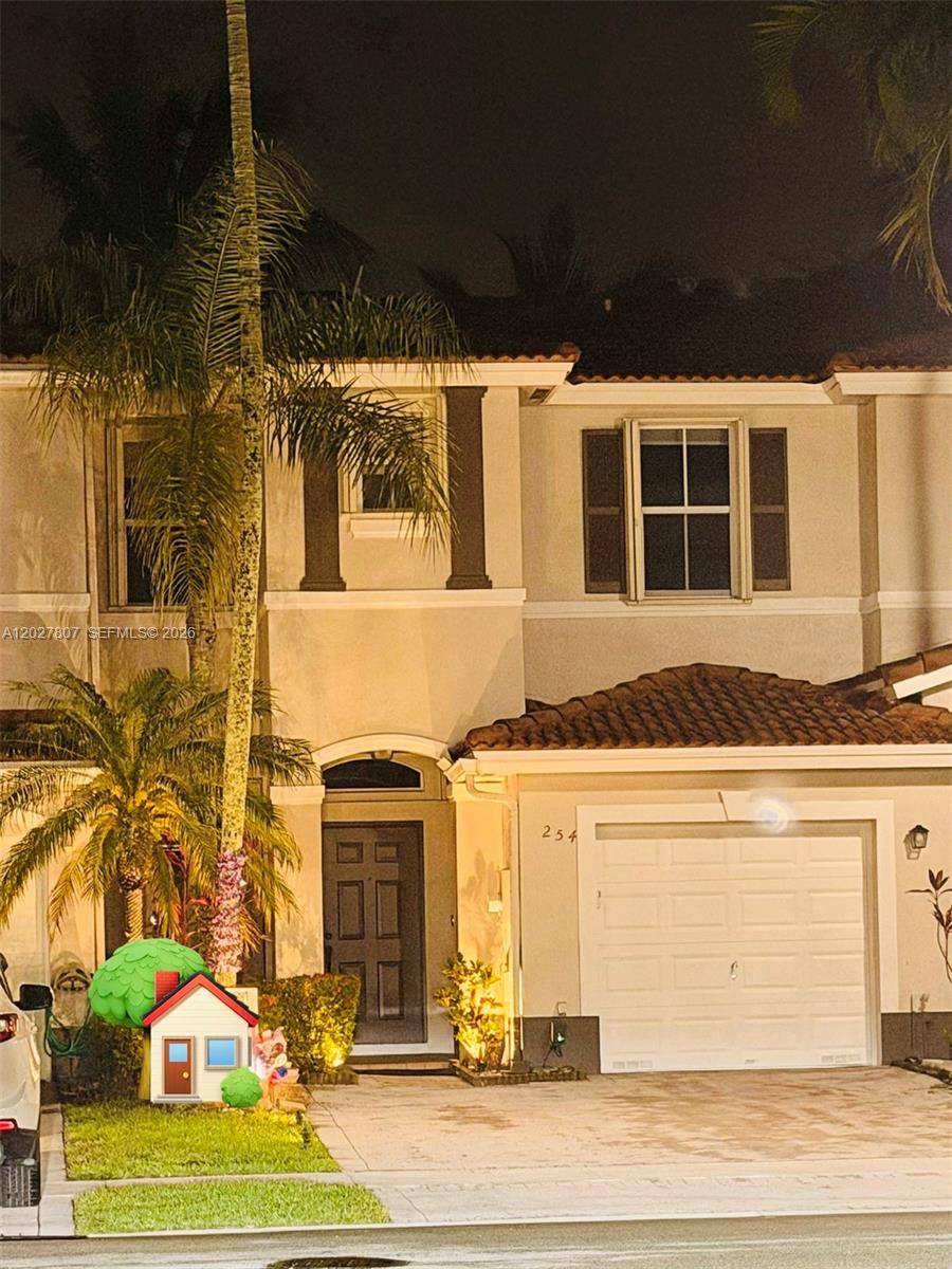 254 Riverwalk CirSunrise - Townhouse/Villa-Annual,Townhouse condo unit 254 - picture