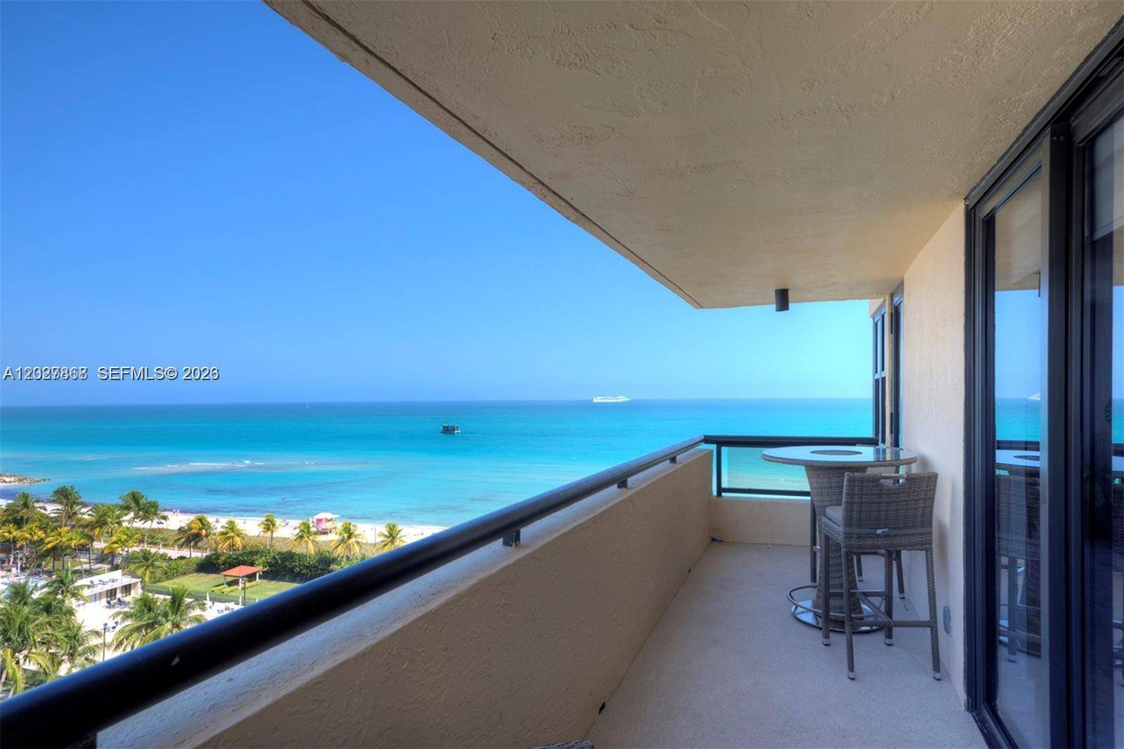 2555 Collins AveMiami Beach - Condo/Co-Op/Annual,Condo condo unit 1400 - picture