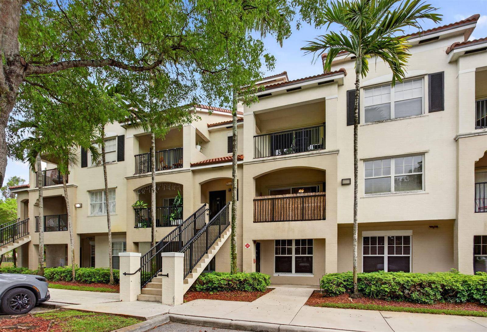 5880 W SampleCoral Springs - Condo condo unit 206 - picture