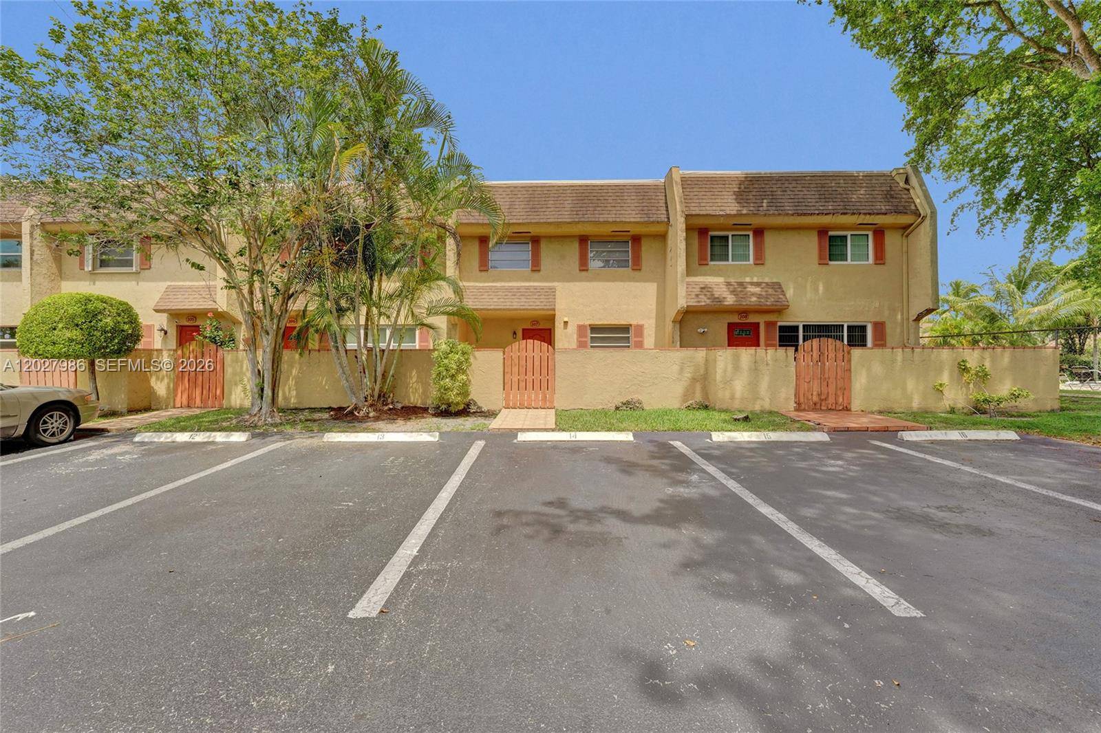 7175 Nova DrDavie - Townhouse,Condo condo unit 107 - picture