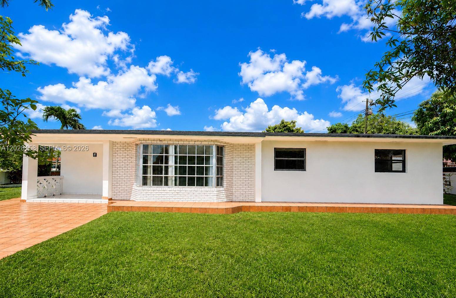 790 W 73rd PlHialeah - picture