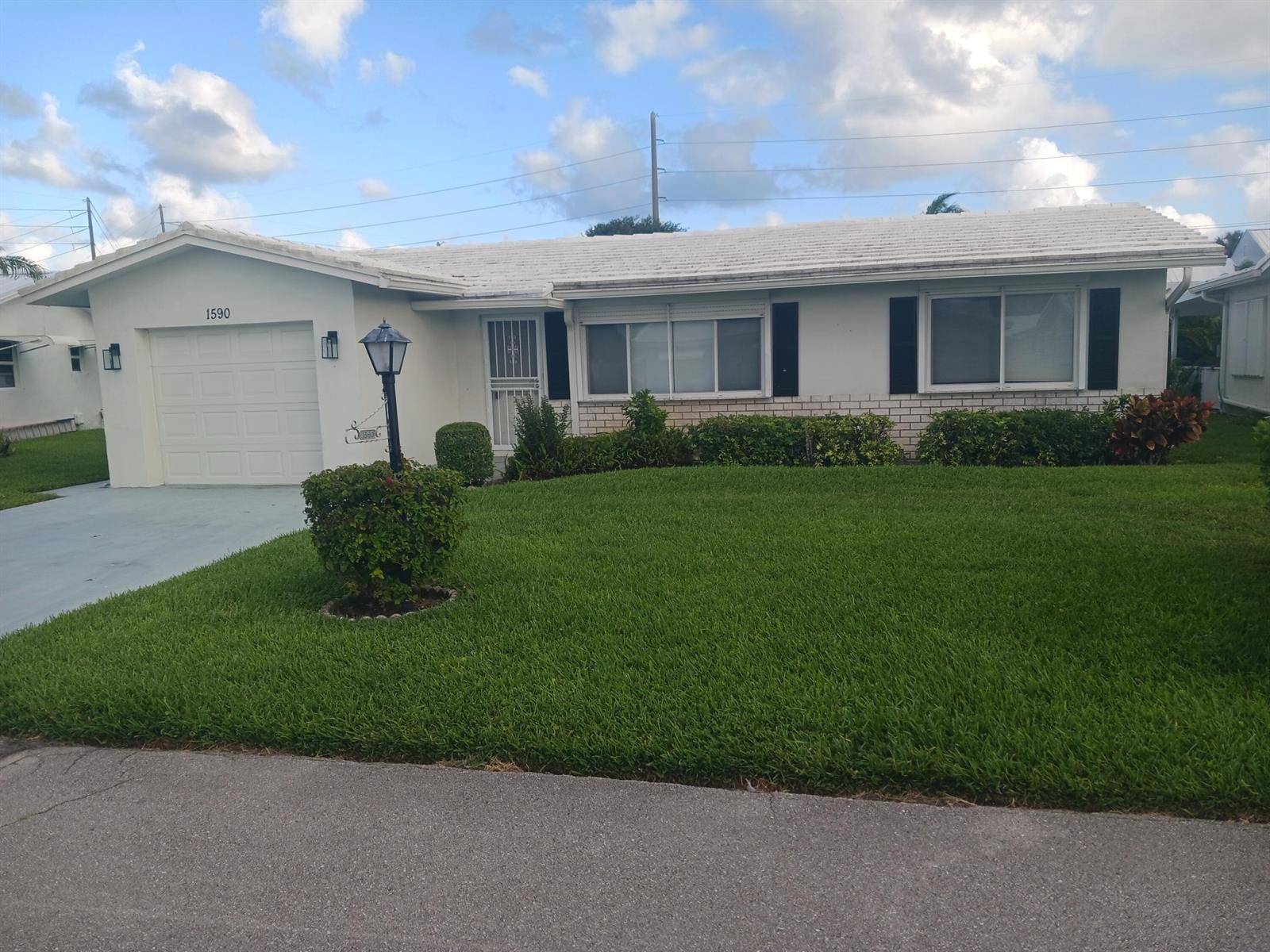 1590 SW 14thBoynton Beach - picture