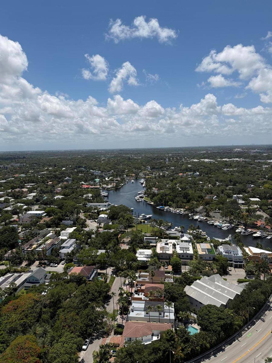307 SW 5thFort Lauderdale - FT LAUDERDALE B-40 condo unit 710 - picture