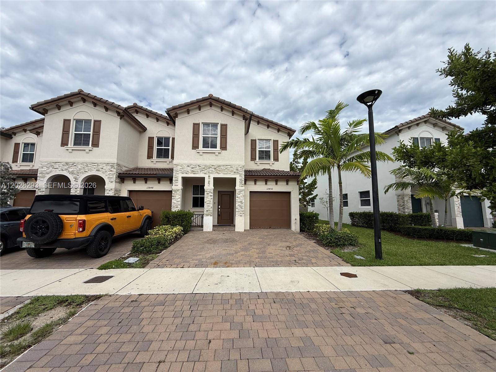 12856 NW 22nd PlMiami - Townhouse Fee Simple,Townhouse condo unit 12856 - picture