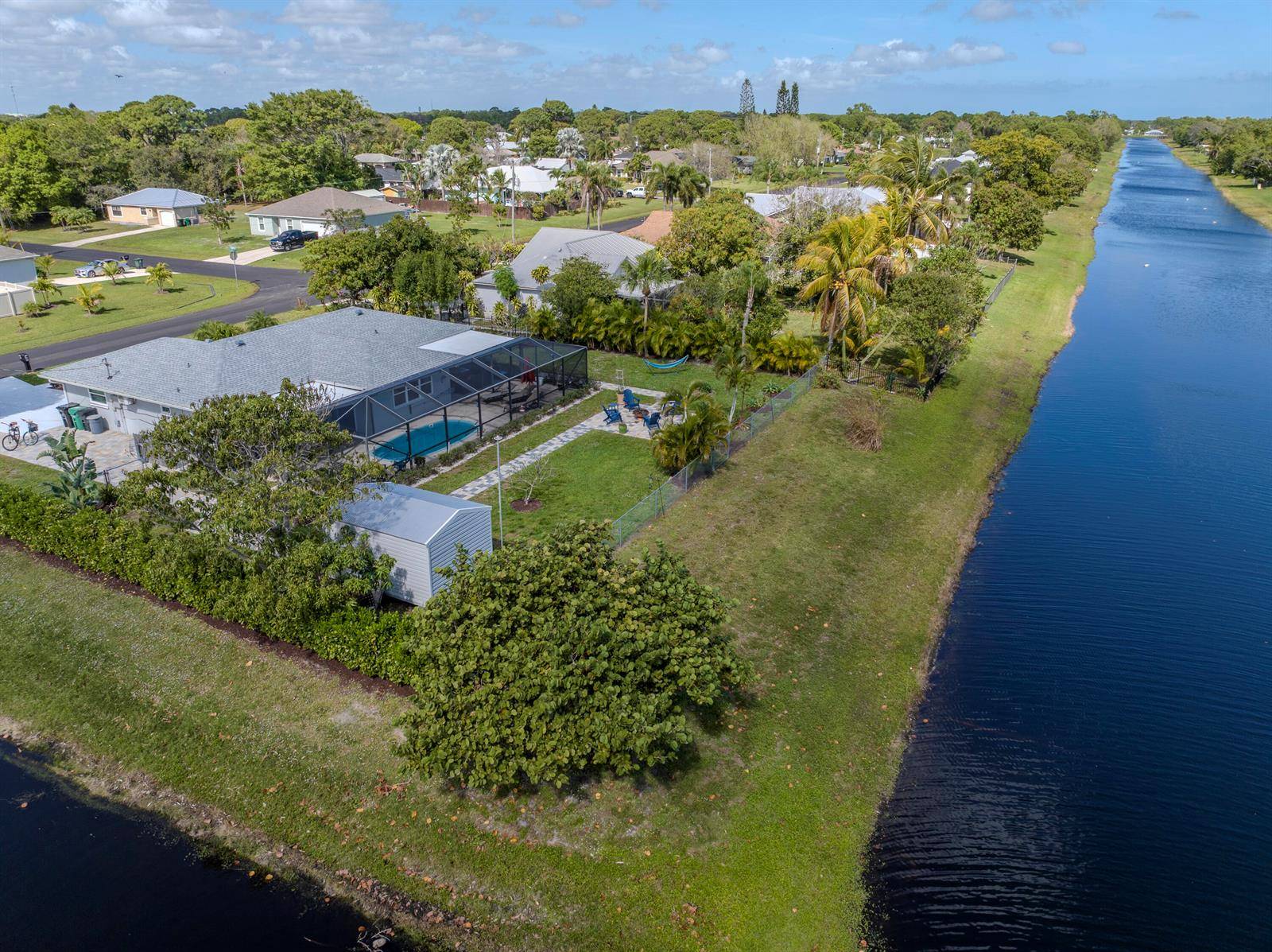 2513 SE HallahanPort St. Lucie - picture