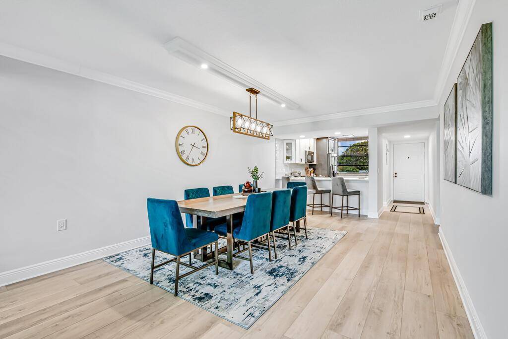 3710 WhitehallWest Palm Beach - WHITEHALL CONDO OF THE LAN,Whitehall Condominiu condo unit 105 - picture