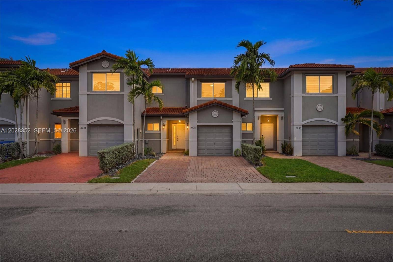 12941 SW 29th StMiramar - picture