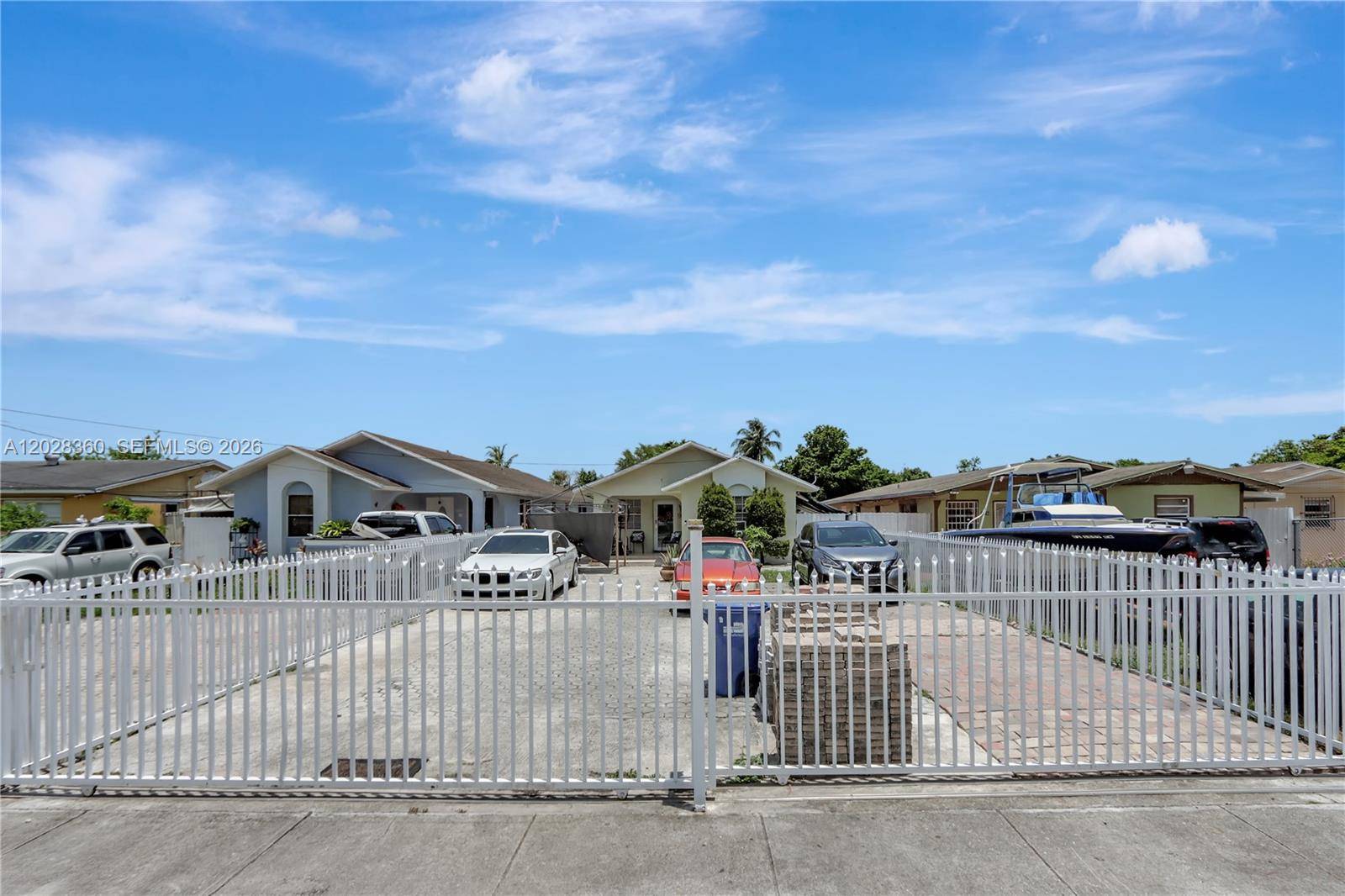 15801 NW 47th AveMiami Gardens - picture