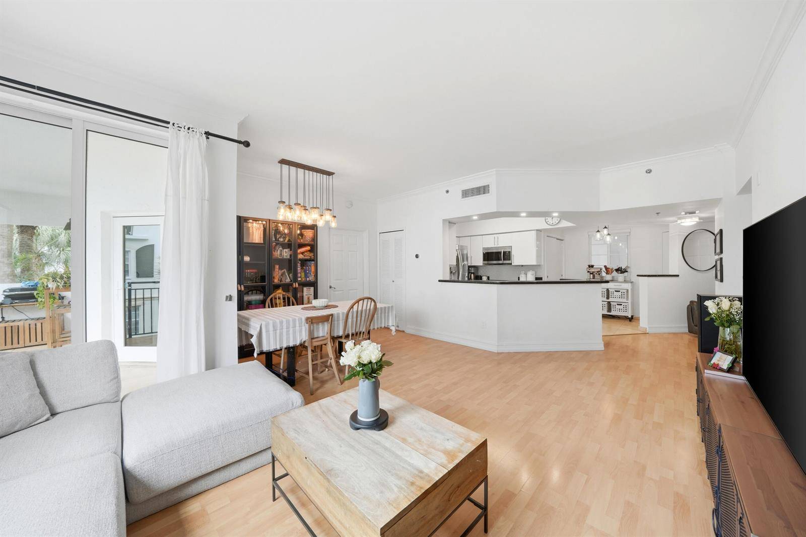 3145 NE 184thAventura - VILLAGE BY THE BAY CONDO condo unit 5205 - picture