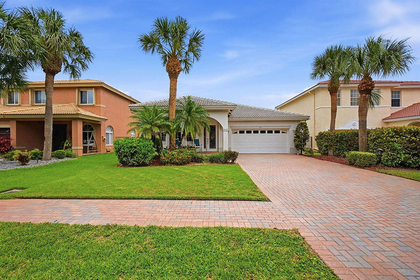 310 VeniceRoyal Palm Beach - picture