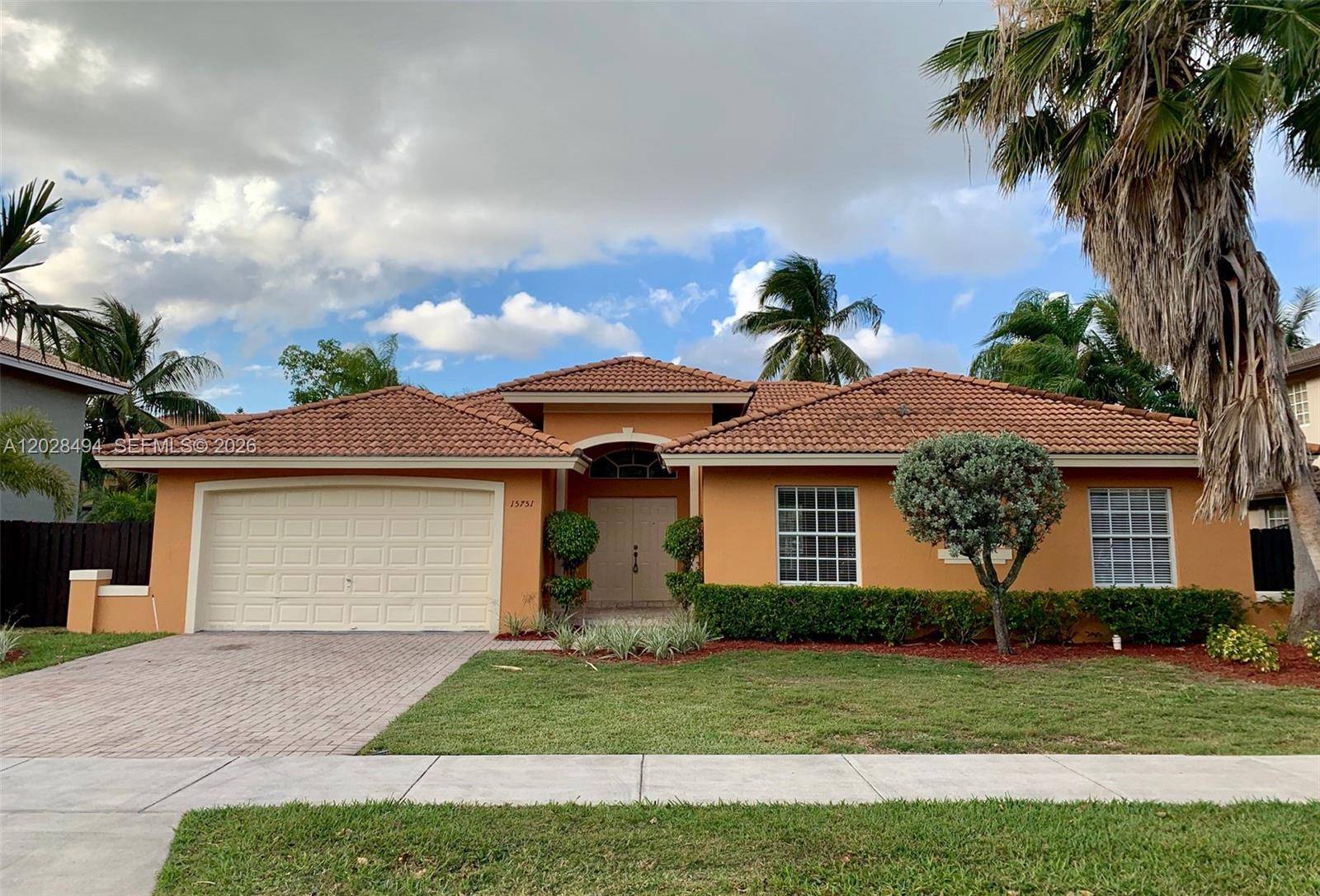 15751 SW 103rd LnMiami - picture
