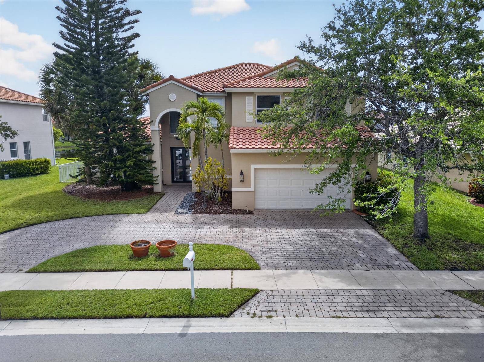 791 SW 191stPembroke Pines - picture