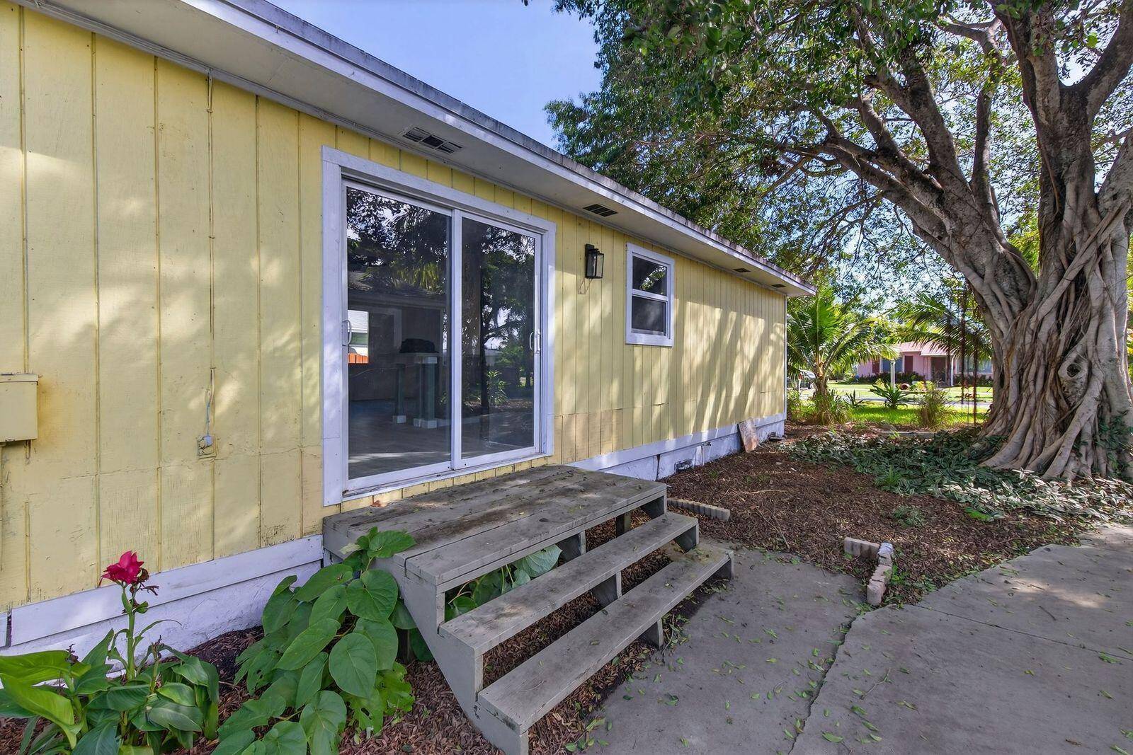 117 NE 8thPompano Beach - picture