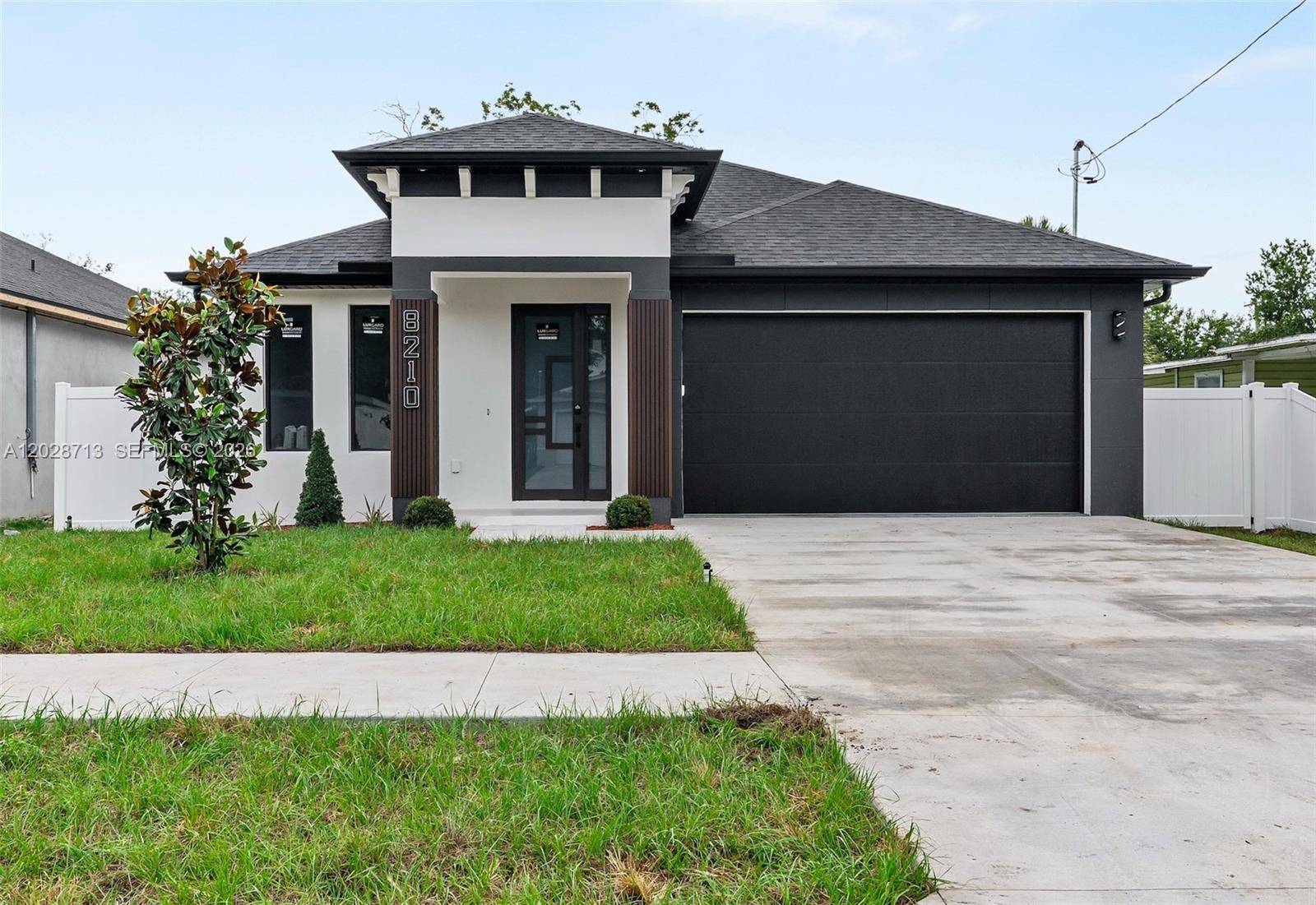 8210 N Elmer St,Tampa - picture