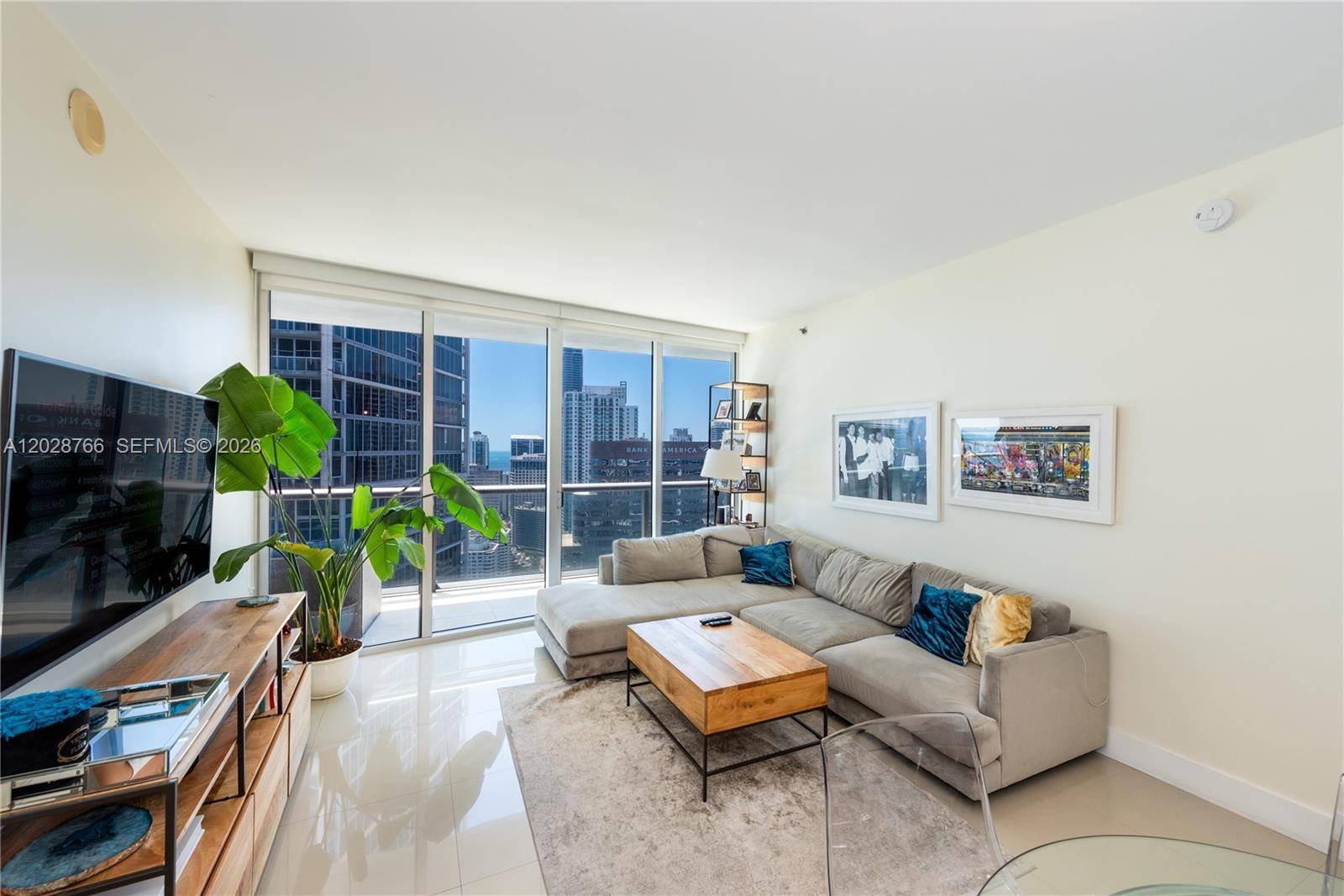 475 Brickell AveMiami - Condo/Co-Op/Annual,Condo condo unit 4213 - picture