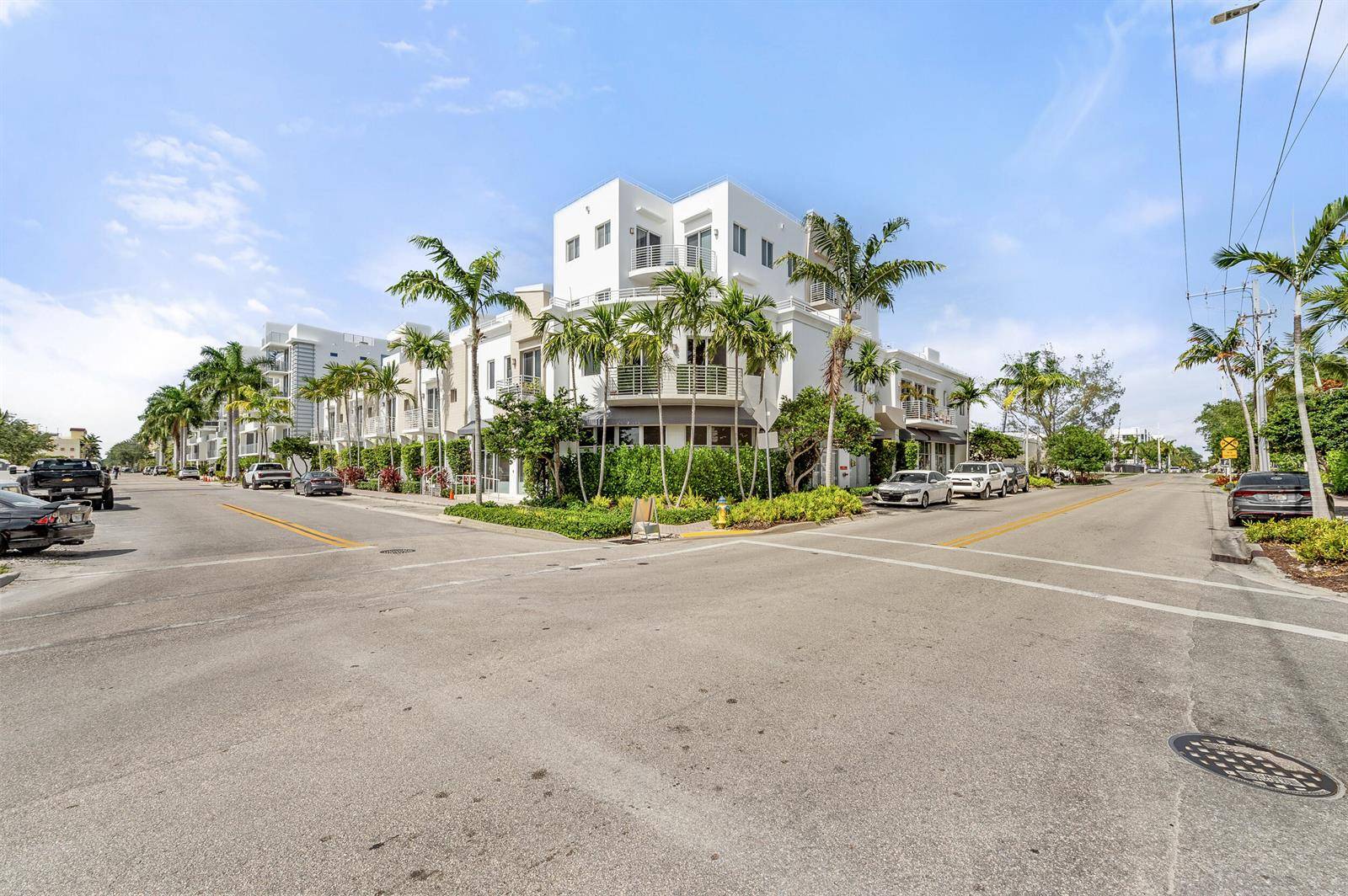 111 SE 2ndDelray Beach - MARK DOWNTOWN CONDO,Mark Downtown condo unit 302 - picture