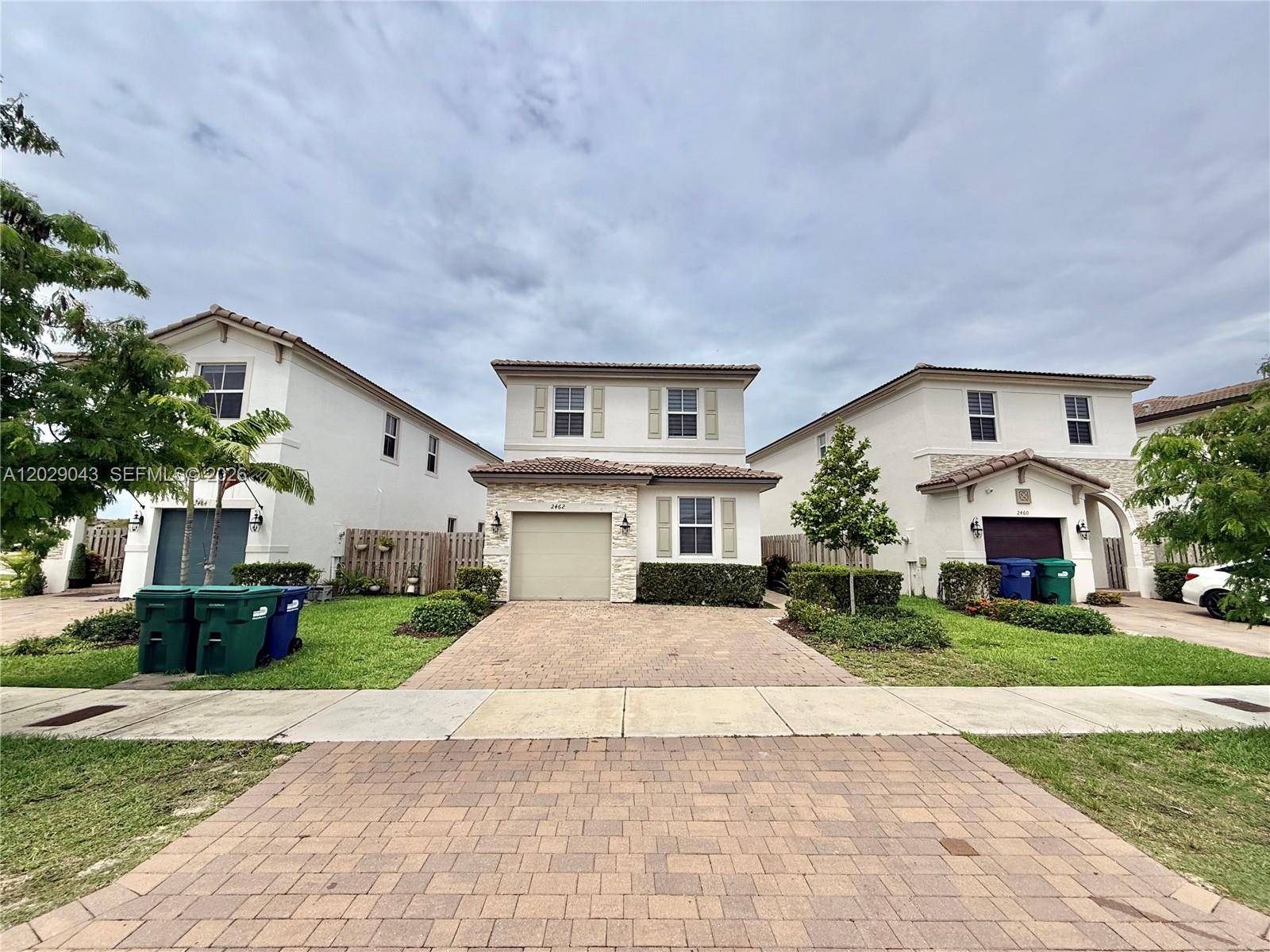 2462 NW 131st CirMiami - picture