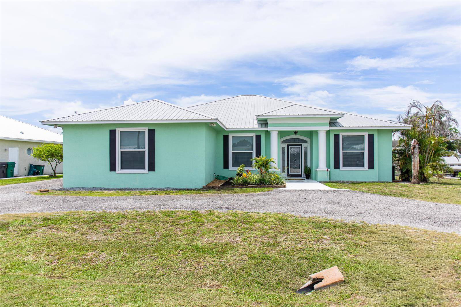 2406 SE 31stOkeechobee - picture
