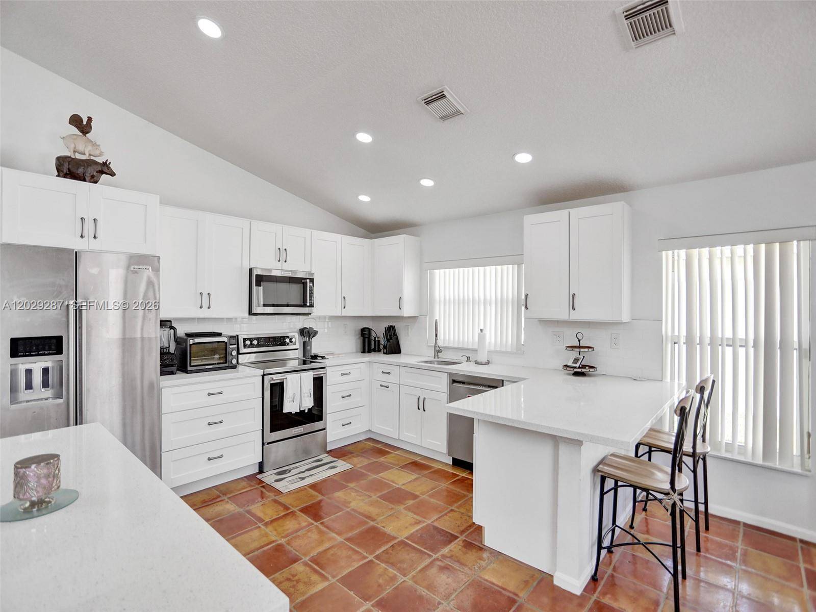 16541 NW 5th StPembroke Pines - picture