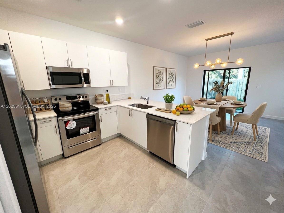 24600 SW 119th PlMiami - picture